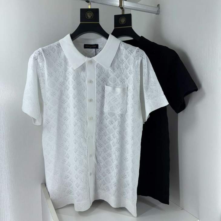 Picture of Louis Vuitton Sweaters _SKULVM-3XLtltx0847015